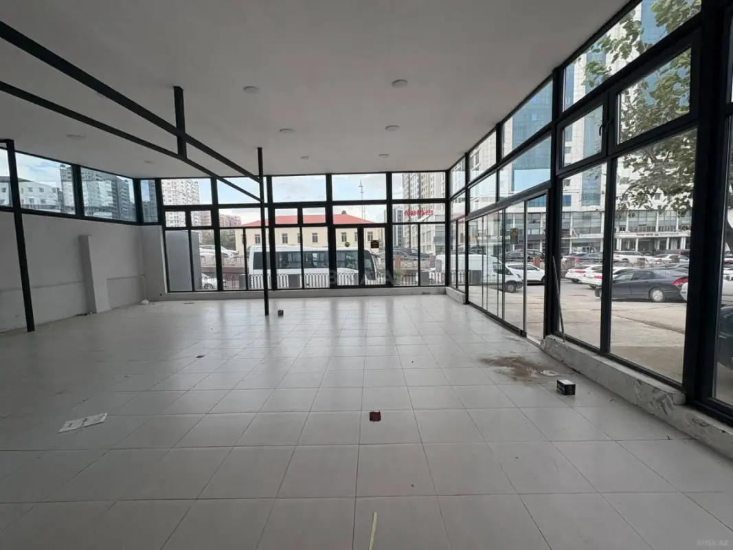 Kirayə verilir obyekt 130 m²