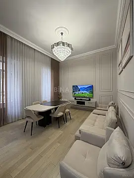 Kirayə verilir 2 otaqlı mənzil 70 m² — Bakı 2 otaq 70.00 m²