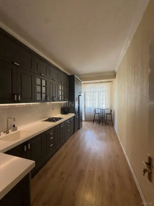 Satılır 2 otaqlı mənzil 95 m²