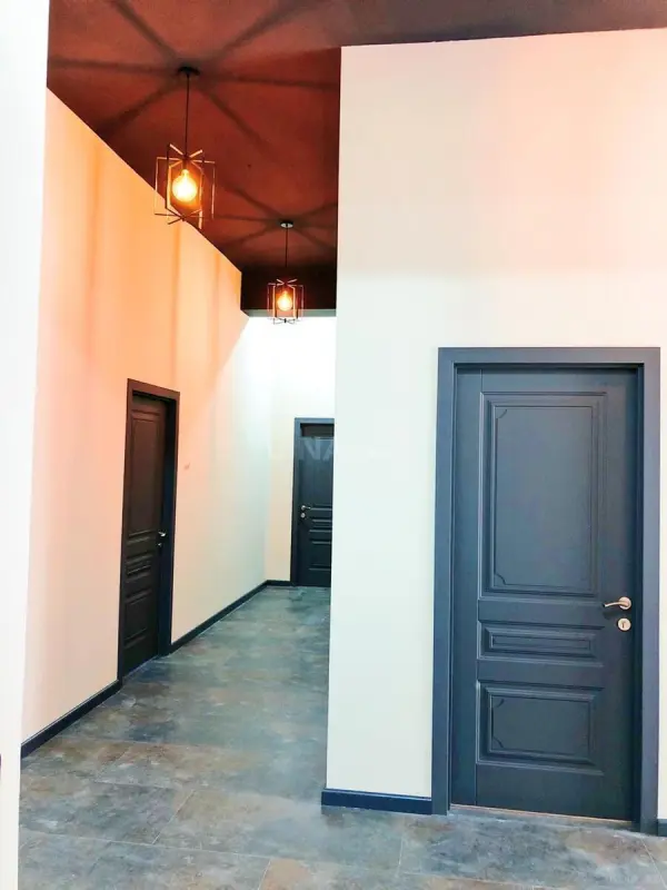 Kirayə verilir 6 otaqlı ofis 220 m²