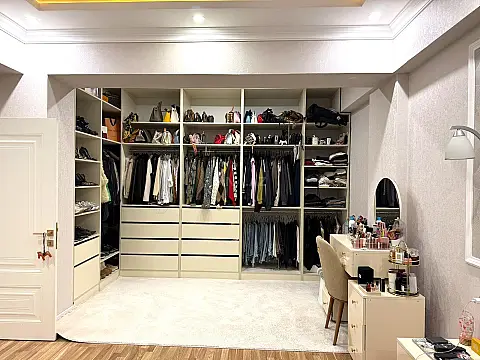 Kirayə verilir 2 otaqlı mənzil 110 m² — Bakı, Nərimanov 2 otaq 110.00 m²