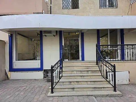 Kirayə verilir obyekt 70 m² — Bakı, Yasamal 70.00 m²