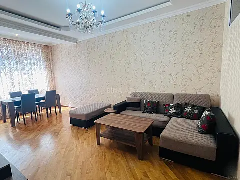 Kirayə verilir 2 otaqlı mənzil 70 m² — Bakı 2 otaq 70.00 m²