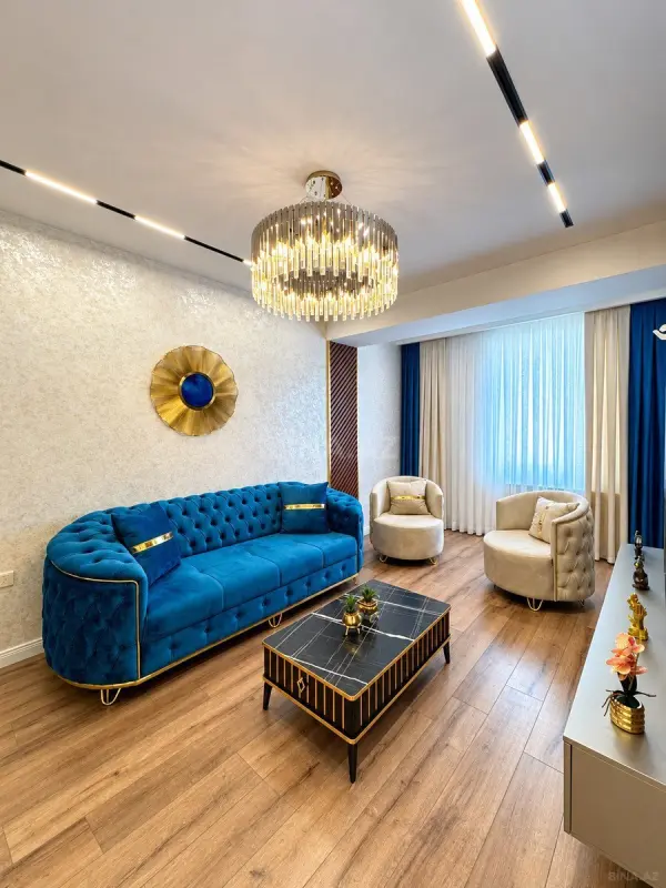 Satılır 4 otaqlı mənzil 110 m²