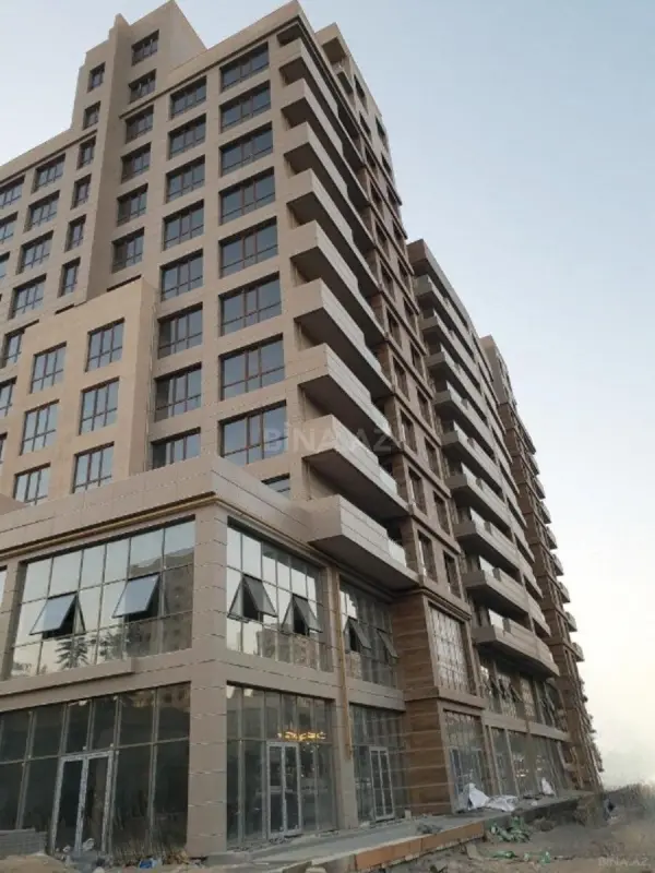 Satılır 3 otaqlı mənzil 117 m²