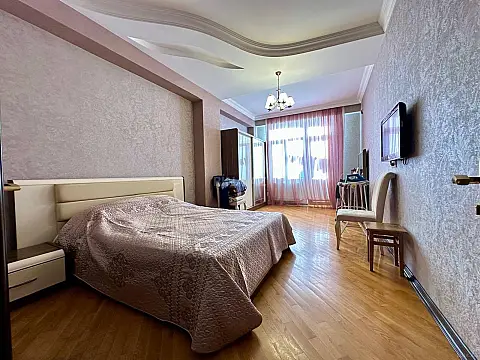 Satılır 3 otaqlı mənzil 115 m² — Bakı 3 otaq 115.00 m²