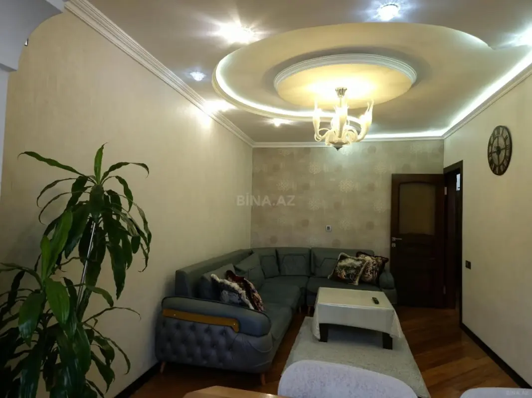 Satılır 3 otaqlı mənzil 95 m²