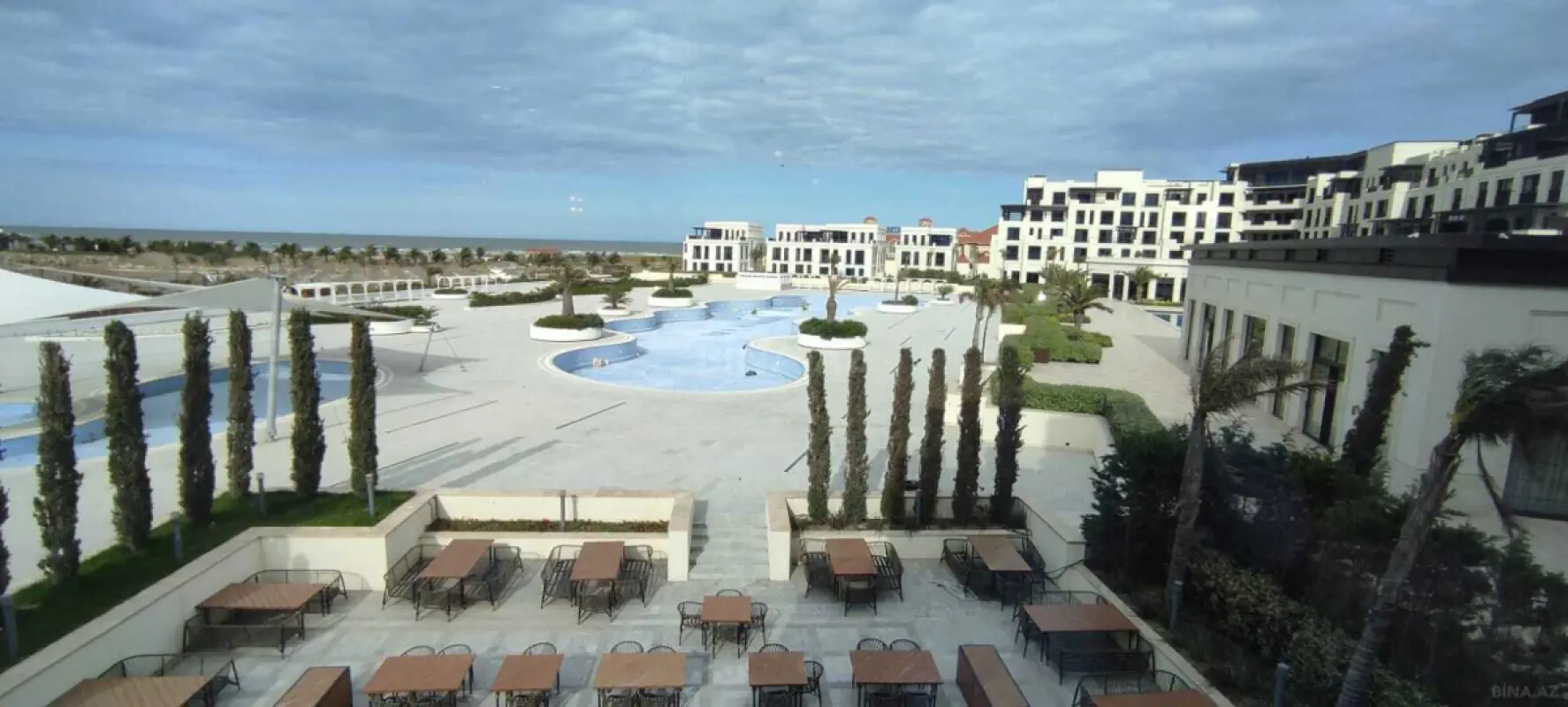Satılır 2 otaqlı mənzil 78 m²