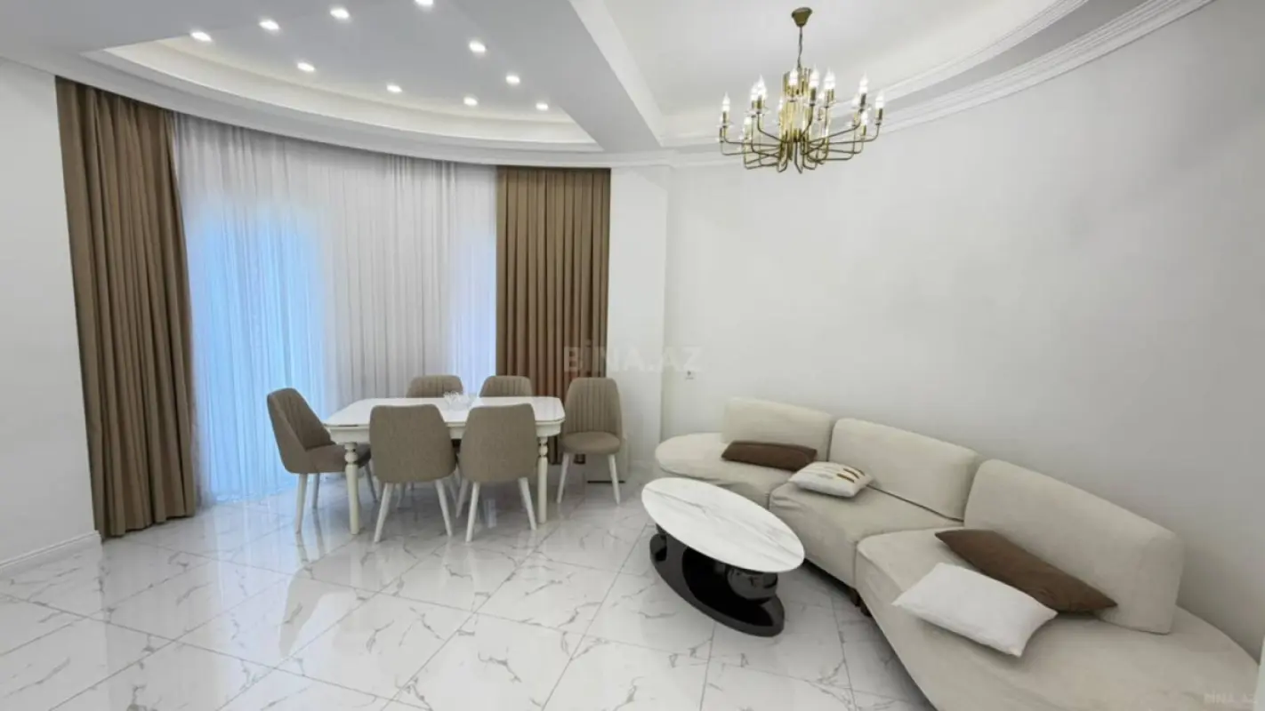 Kirayə verilir 3 otaqlı mənzil 110 m²