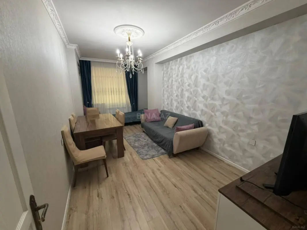 Satılır 2 otaqlı mənzil 70 m²
