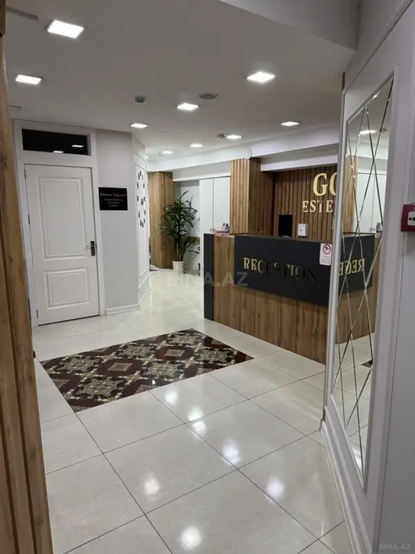 Satılır obyekt 270 m²