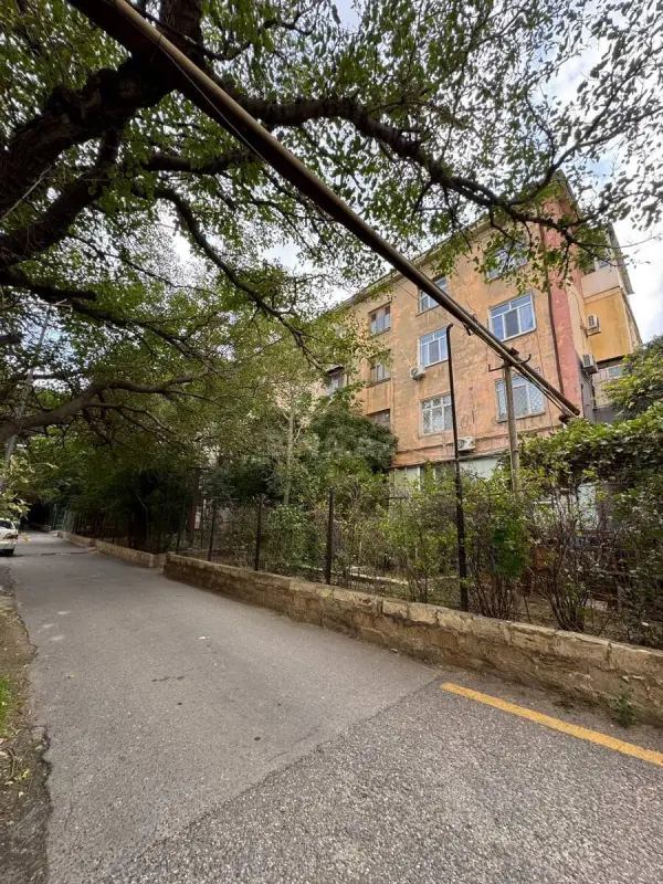 Satılır 3 otaqlı mənzil 85 m²