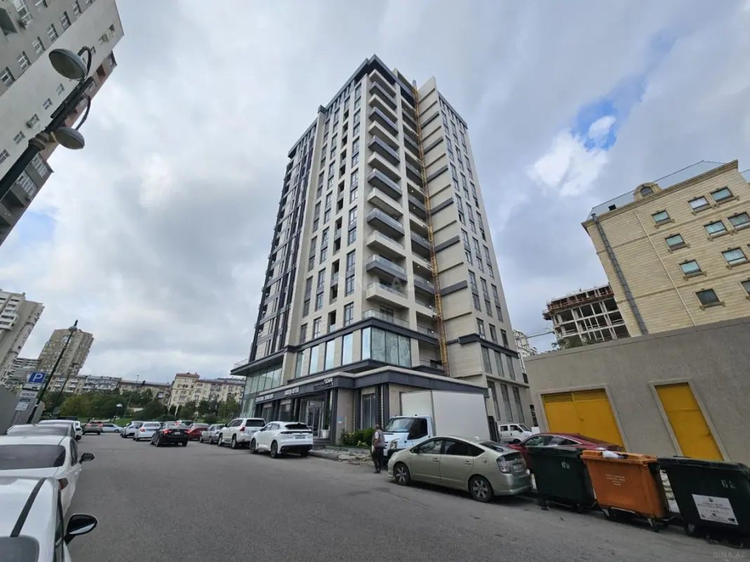 Satılır 2 otaqlı mənzil 72 m²
