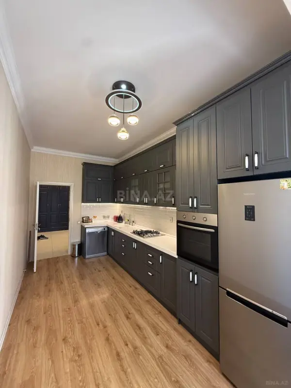 Satılır 2 otaqlı mənzil 95 m²