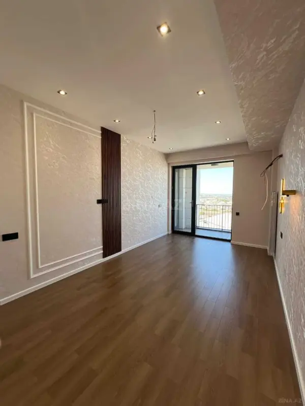 Satılır 3 otaqlı mənzil 140 m²