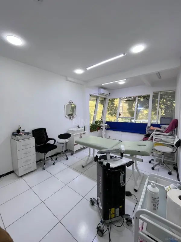 Kirayə verilir 1 otaqlı ofis 25 m²