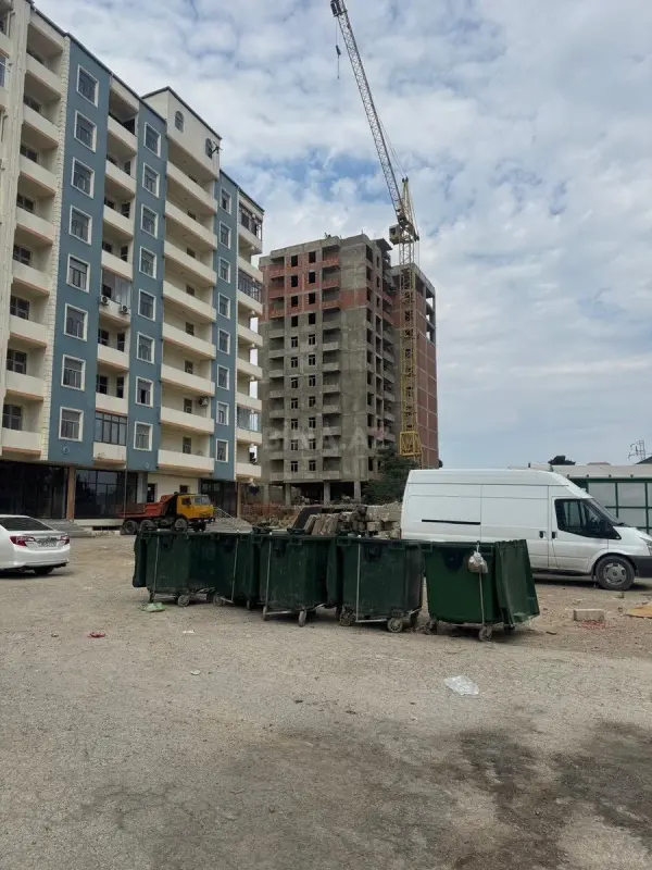 Satılır 2 otaqlı mənzil 56 m²