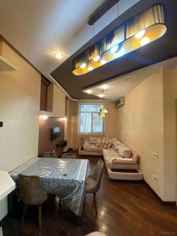 Kirayə verilir 3 otaqlı mənzil 85 m²