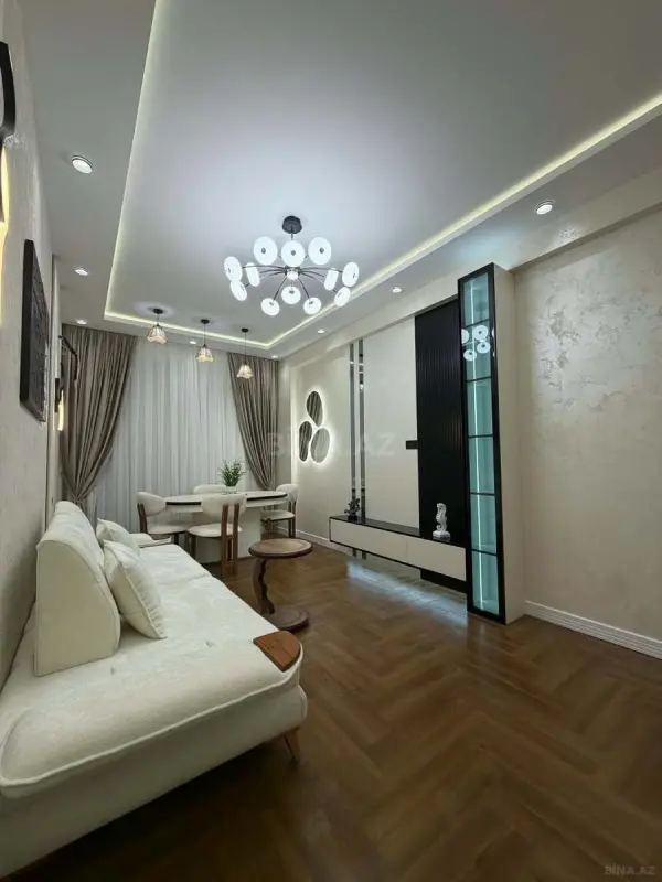 Satılır 2 otaqlı mənzil 70 m²