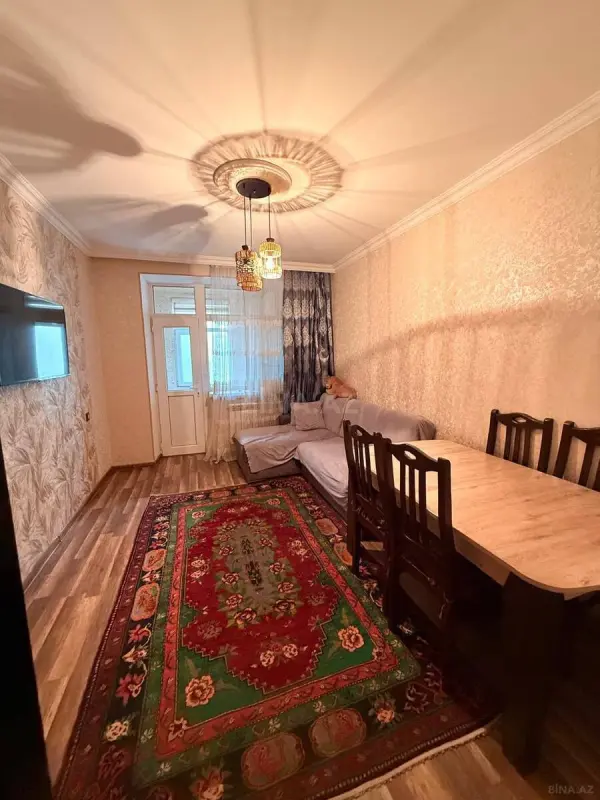 Satılır 2 otaqlı mənzil 60 m²