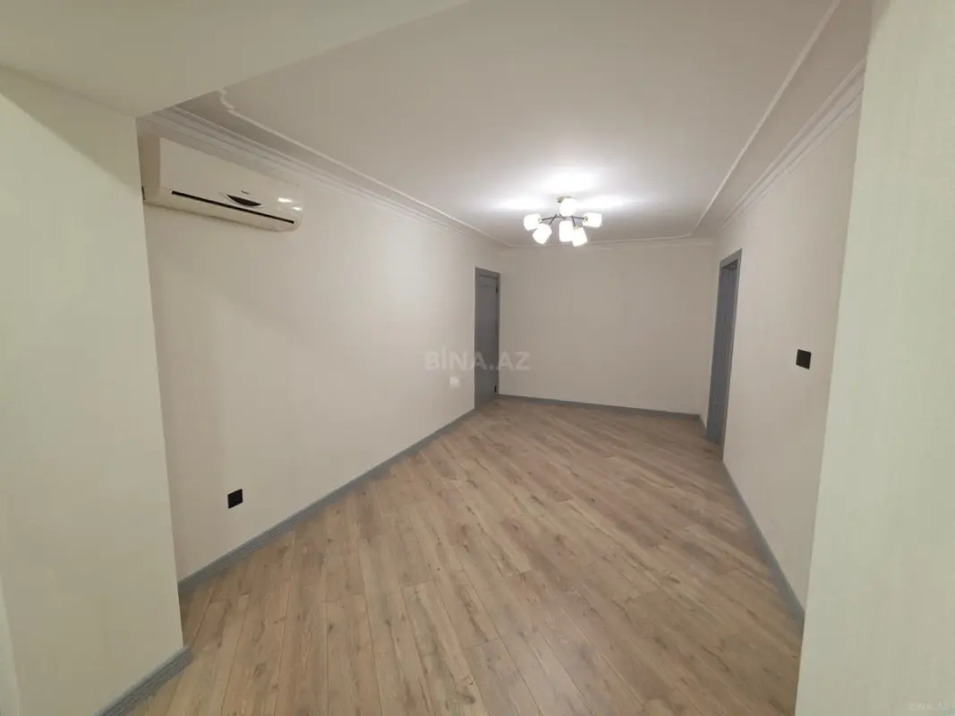 Satılır 2 otaqlı mənzil 52 m²