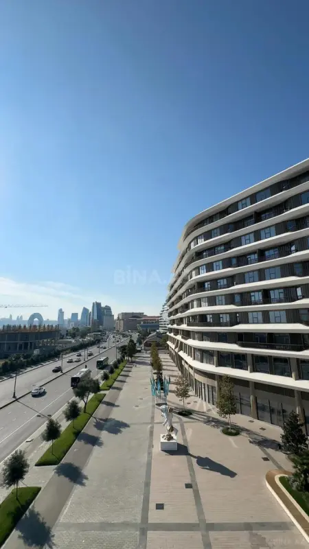 Satılır 3 otaqlı mənzil 140 m²