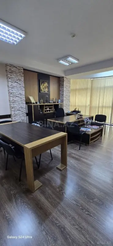 Kirayə verilir 12 otaqlı ofis 350 m²