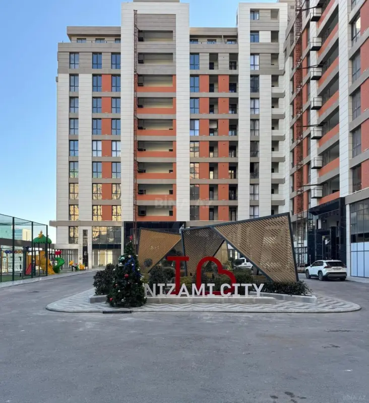 Kirayə verilir 2 otaqlı mənzil 100 m²