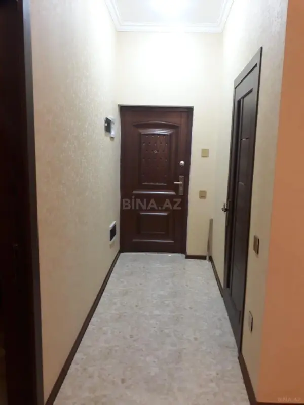 Kirayə verilir 2 otaqlı mənzil 90 m²