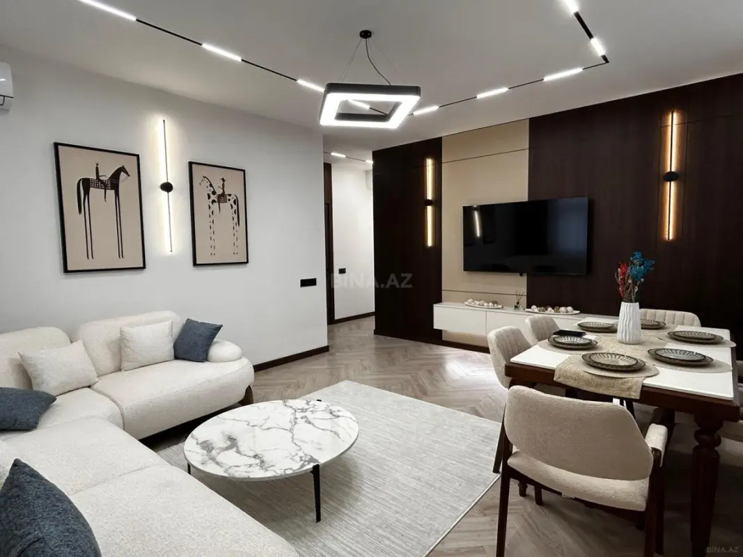 Kirayə verilir 2 otaqlı mənzil 95 m²