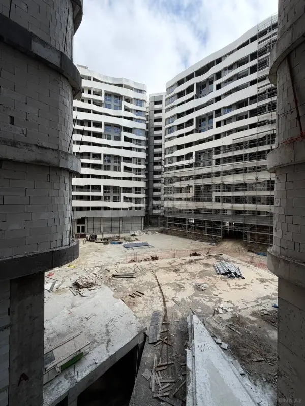 Satılır 3 otaqlı mənzil 66.1 m²