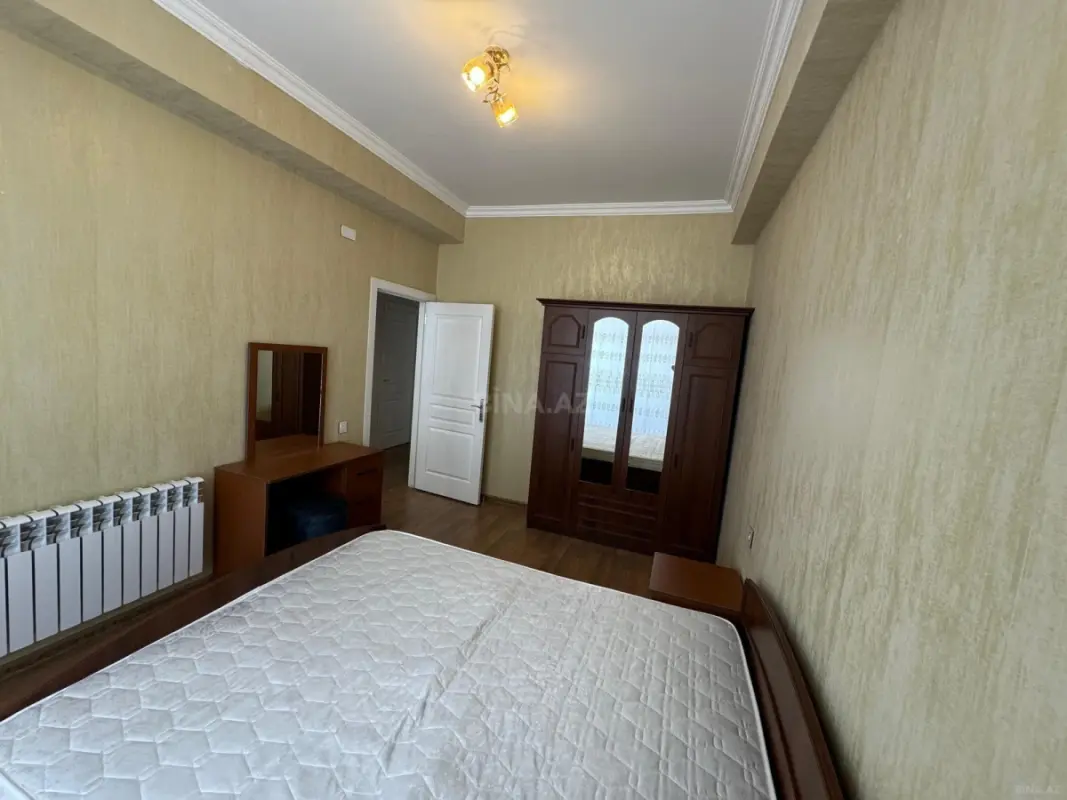 Kirayə verilir 3 otaqlı mənzil 77 m²