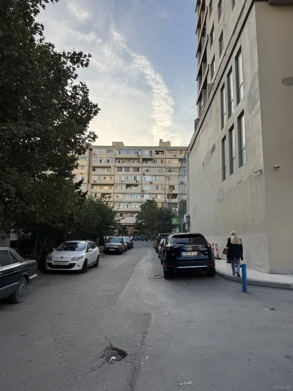 Kirayə verilir 3 otaqlı mənzil 107 m²