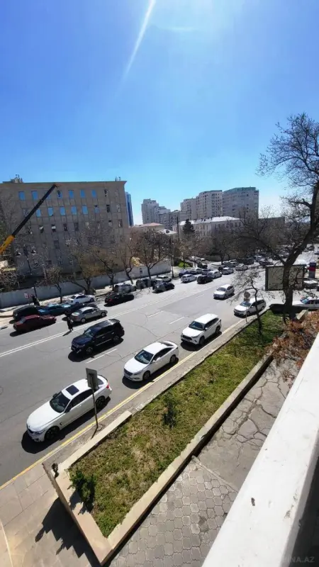 Satılır 2 otaqlı mənzil 60 m²
