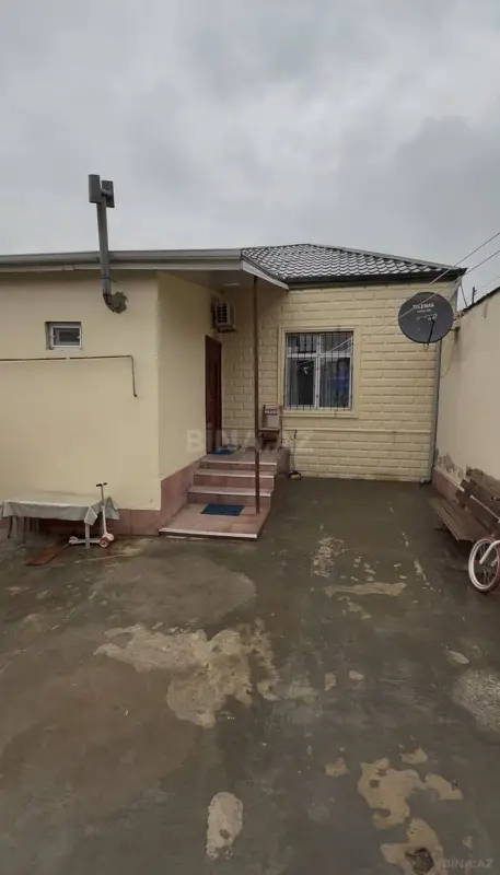 Satılır 3 otaqlı həyət evi 120 m²