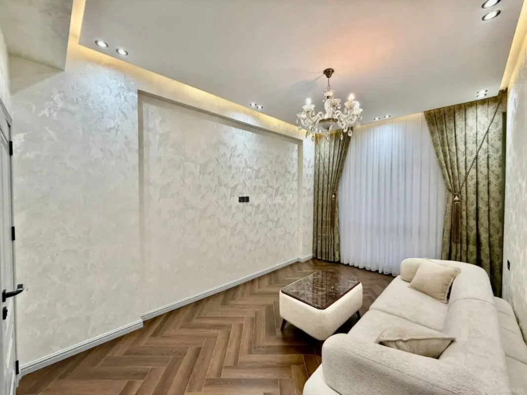 Satılır 2 otaqlı mənzil 53 m²