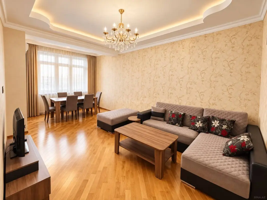 Kirayə verilir 2 otaqlı mənzil 80 m²