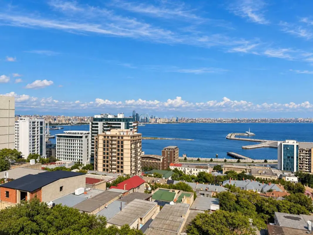 Satılır 3 otaqlı mənzil 85 m²