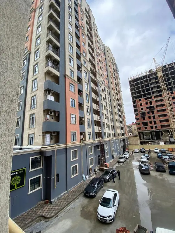 Satılır 3 otaqlı mənzil 86.3 m²
