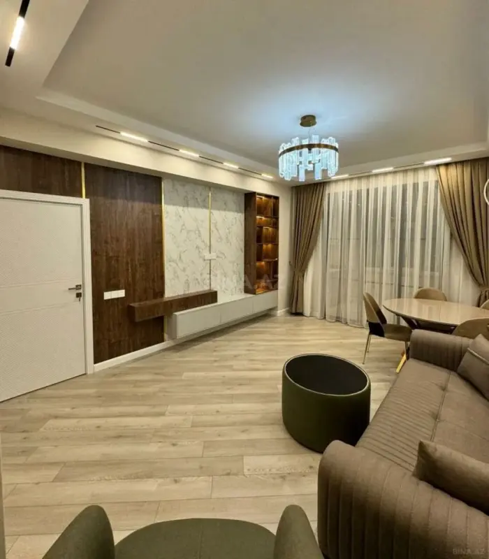 Satılır 2 otaqlı mənzil 66 m²