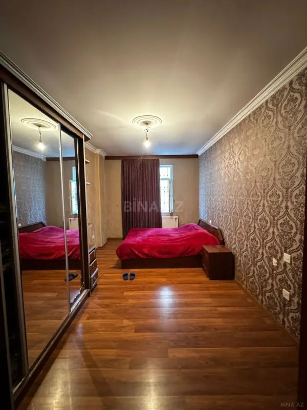 Satılır 2 otaqlı mənzil 54 m²