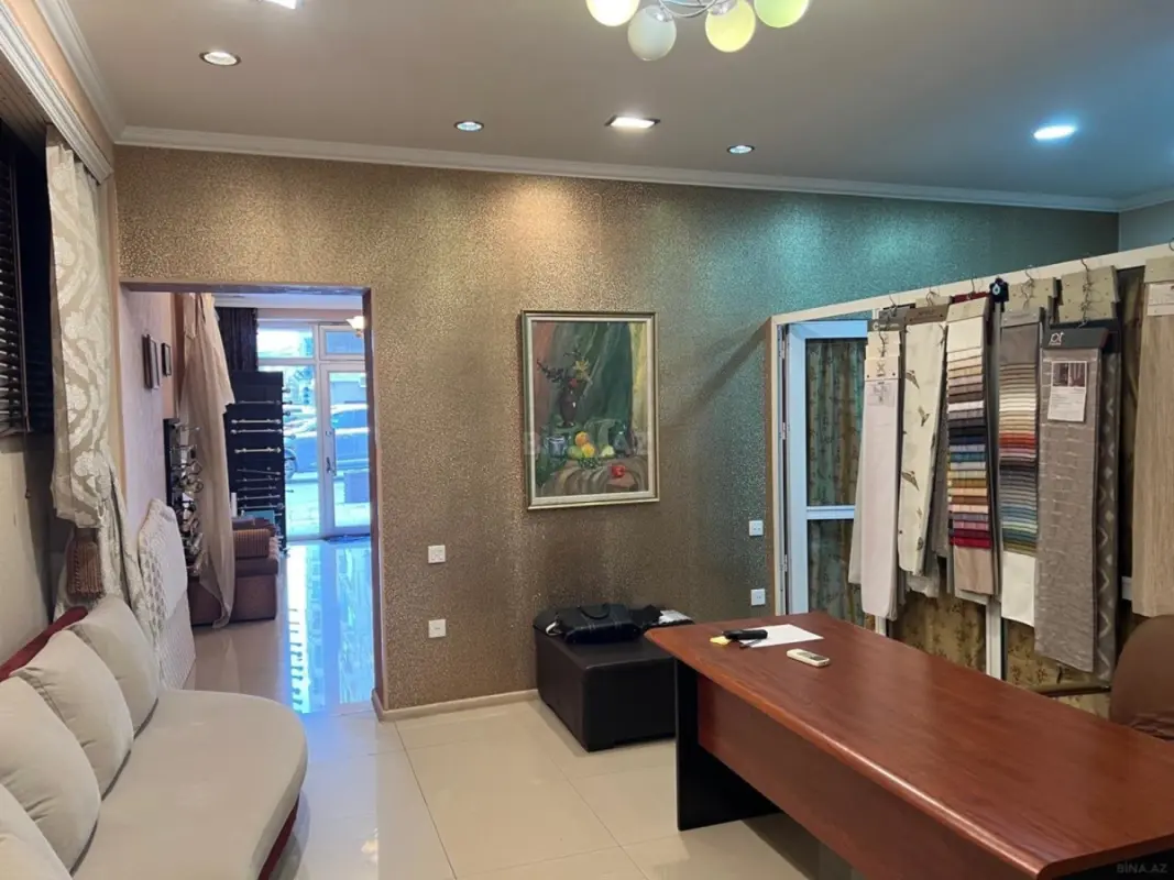 Satılır 2 otaqlı ofis 64 m²