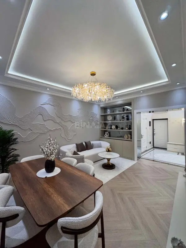 Kirayə verilir 3 otaqlı mənzil 120 m²