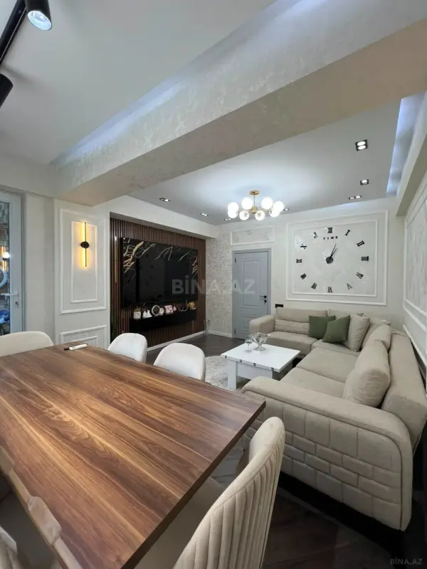 Satılır 3 otaqlı mənzil 95 m²