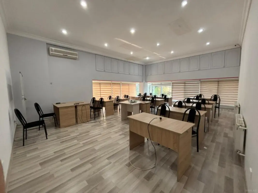 Kirayə verilir 1 otaqlı ofis 25 m²
