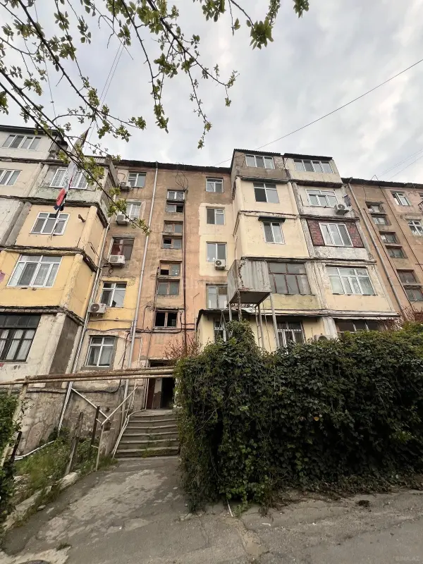 Satılır 3 otaqlı mənzil 64 m²