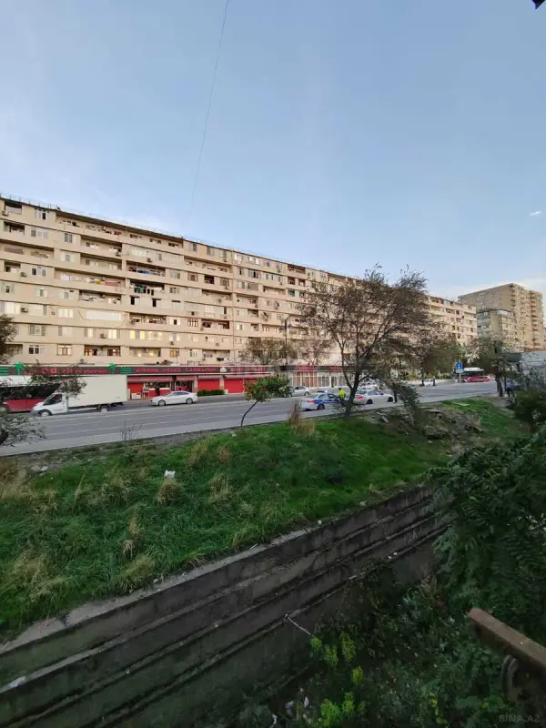 Satılır 2 otaqlı mənzil 65 m²