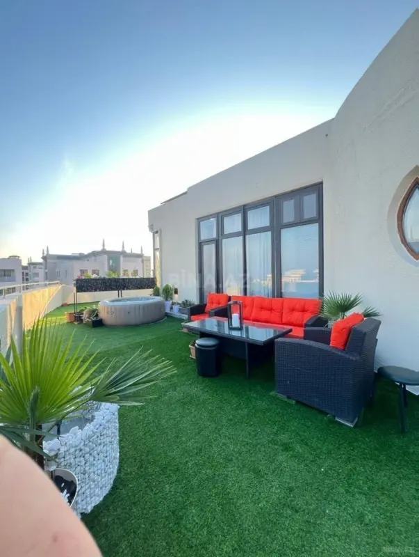 Satılır 3 otaqlı mənzil 500 m²