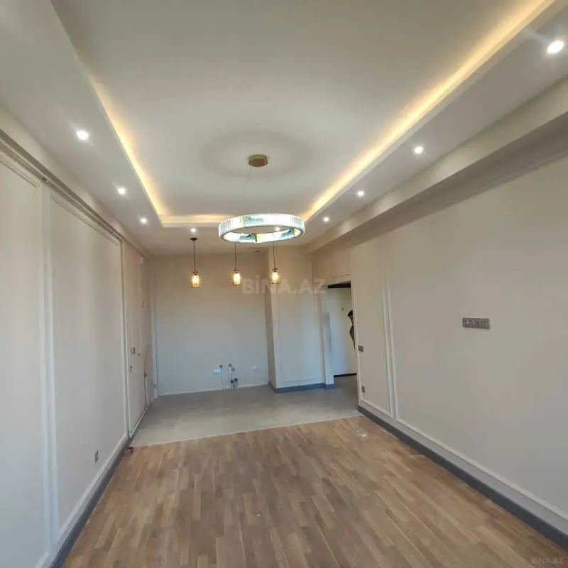 Satılır 2 otaqlı mənzil 73 m²