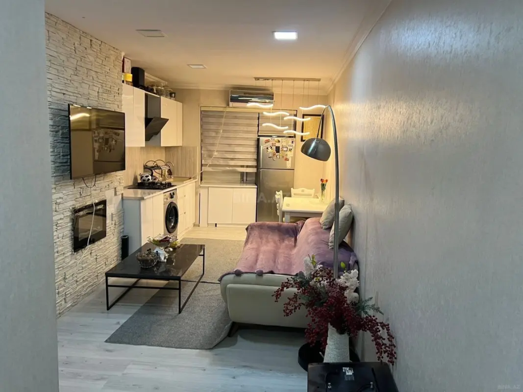Kirayə verilir 1 otaqlı mənzil 60 m²